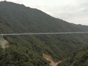 玻璃吊橋